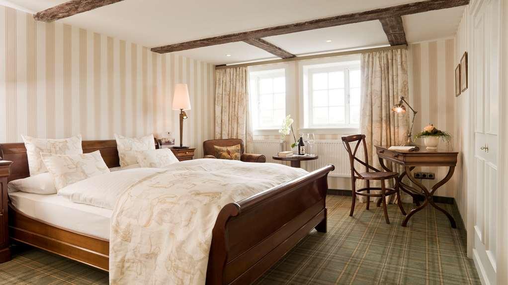 Althoff Hotel Fuerstenhof Celle Pokoj fotografie A room at the Hotel Axelmannstein