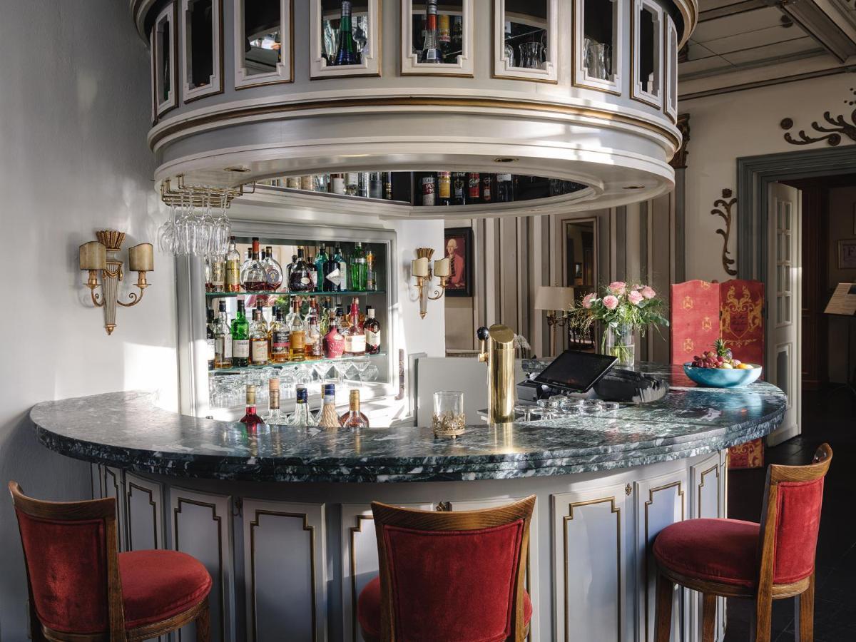 Althoff Hotel Fuerstenhof Celle Exteriér fotografie The bar at the Hotel de la Ville