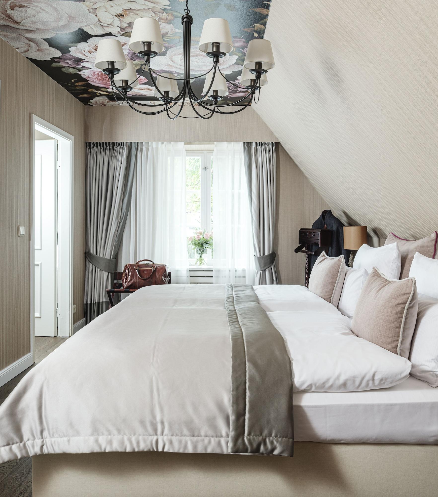Althoff Hotel Fuerstenhof Celle Exteriér fotografie A room at the hotel